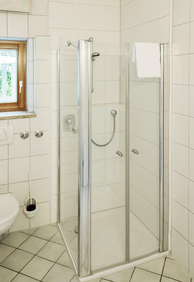 Gaestehaus Truckenbrodt Wasserburg am Bodensee Exterior photo